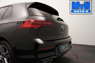 Volkswagen Golf 2020 - 1.5 eTSI R-Line|SPORTSTOEL|LUXE|LED| image 35