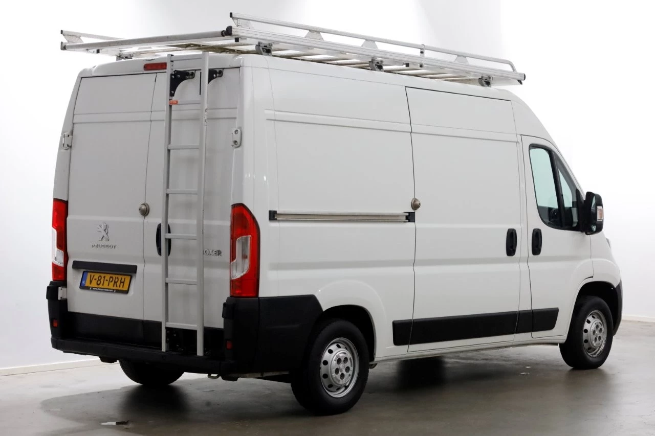 Peugeot Boxer 2019 - 335 2.0 BlueHDI 130pk L2H2 Premium Airco/Navi/Inrichting 10-2019 obrázek 2