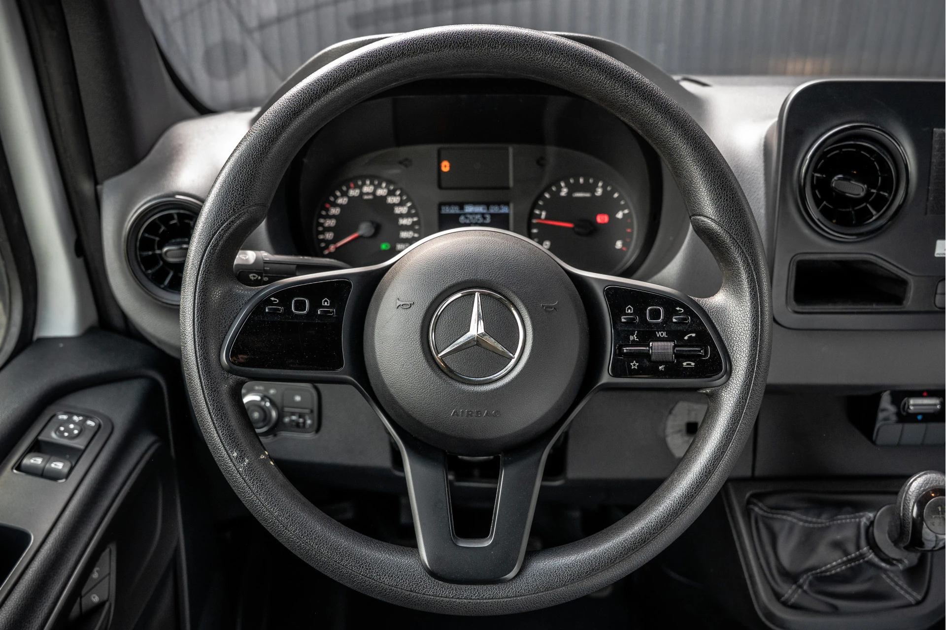 Mercedes-Benz Sprinter 2019 - 311 CDI RWD L2H2 | | Volledig Ingericht | Mbux | Camera | Climatronic afbeelding 15