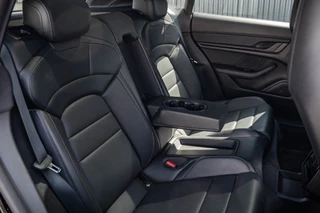 Porsche Taycan 2022 - Cross Turismo 4 | 93kWh | SOH 91% | Luchtvering | Panoramdak obrazek 15