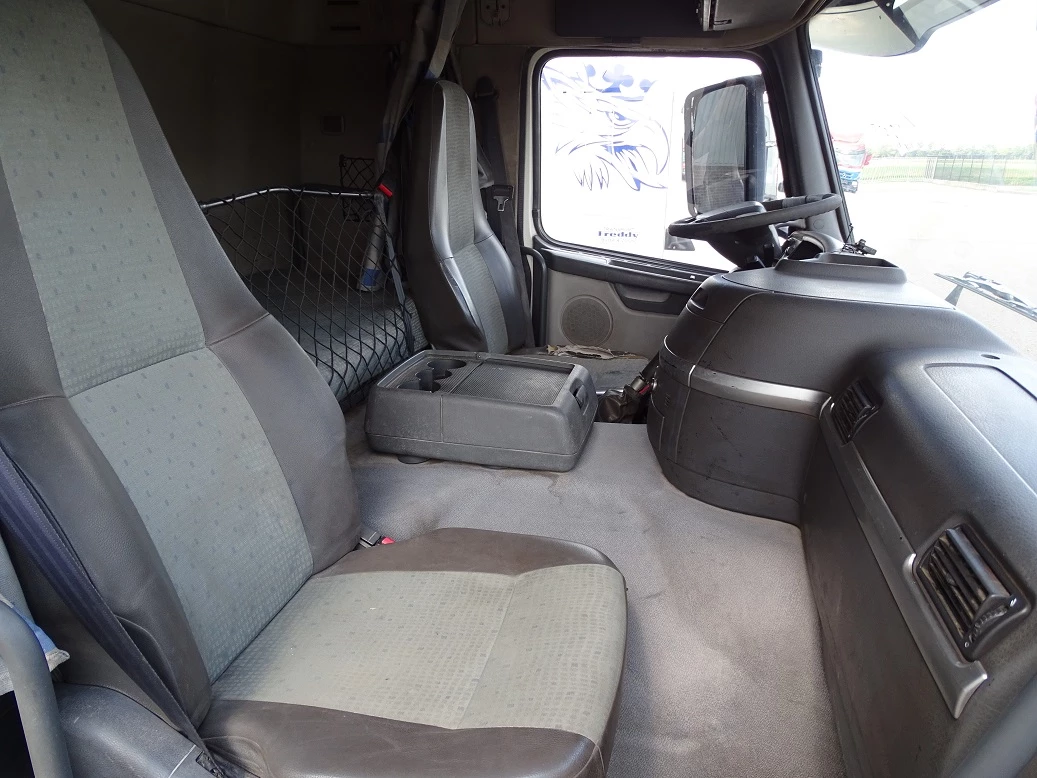 Volvo 2003 - FM-12 N.T. SL immagine 4