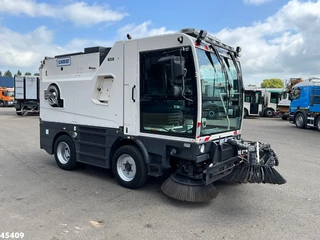 Schmidt Cleango 500 Compact Euro 6 with 3-rd brush 2015 - N/A obrazek 3