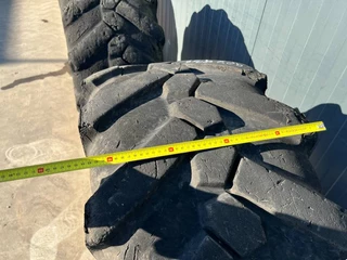 Michelin N/A - 445/70R19.5 incl. rim image 15