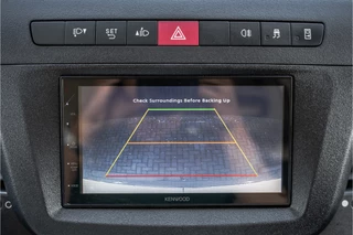 Iveco Daily 2015 - 35S13 L2H1 | 3.5T Trekgewicht | Climate | 3-Zits | Camera | Carplay | Cruise image 22
