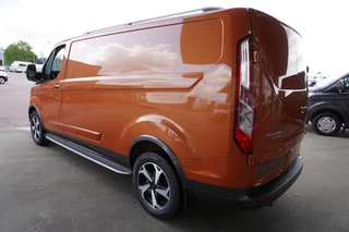 Ford Transit Custom 2023 - 300L 2.0 TDCI 130PK L2H1 Limited Active Edition DEMO image 6