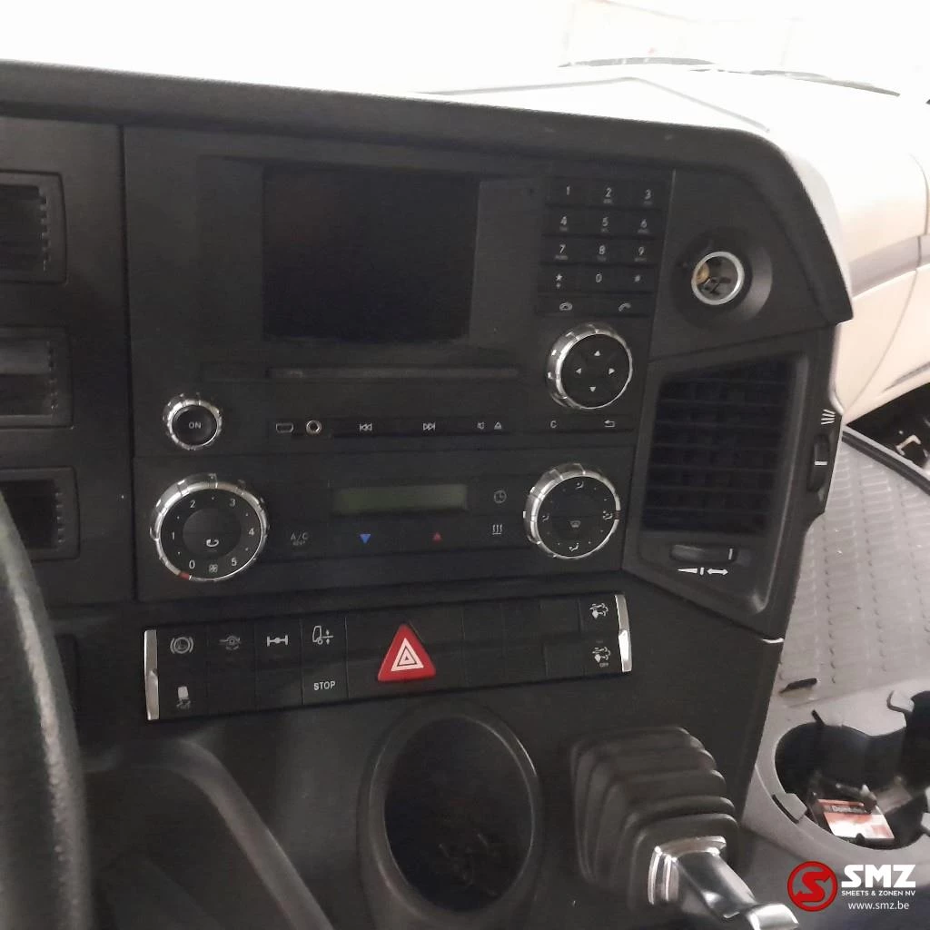 Mercedes-Benz 2015 - Occ cabine Mercedes obrázek 17