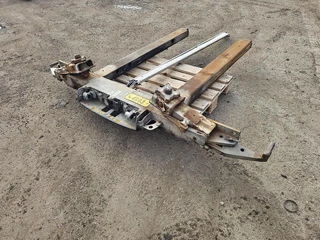 Van Hool FRONT SLIDING CONTAINER CHASSIS PART. 2006 - N/A obrazek 4