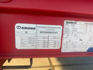 Krone N/A 2016 - SD DHOLLANDIA 2000 KG 3 AXLE SLIDING ROOF DISC BRAKES imagem 3
