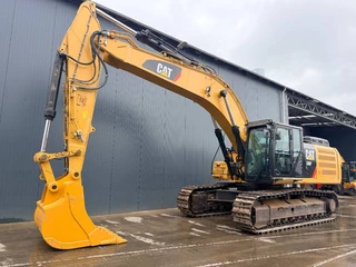 Cat N/A 2017 - 336F L - NEW CHAINS AND TRACKS imagen 1