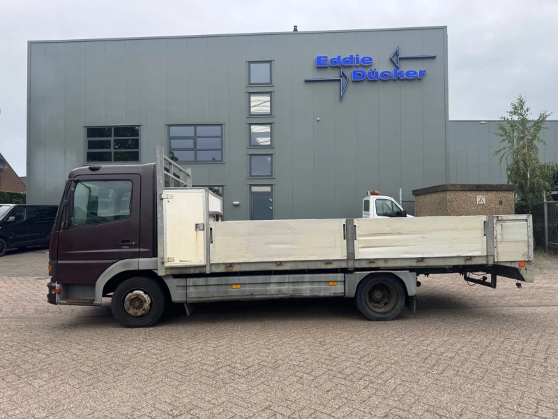 Mercedes-Benz 2000 - 815 EURO 2 MANUAL / STEEL SUSPENSION imagem 8