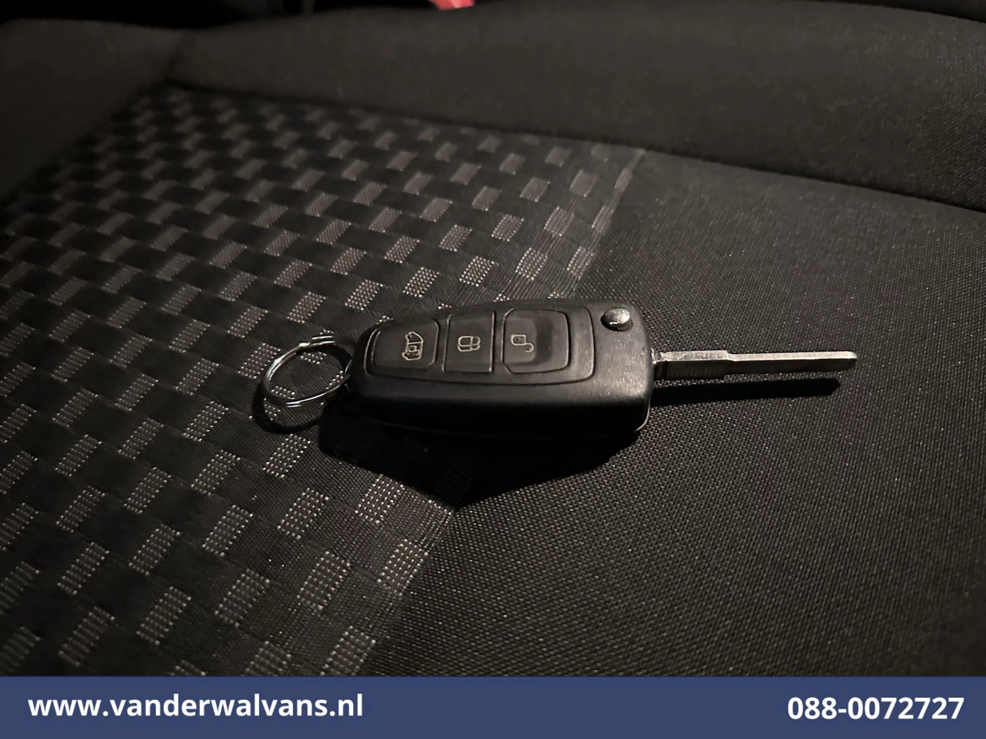 Ford Transit 2022 - 2.0 TDCI 161pk Bakwagen Laadklep Euro6 Airco | Cruisecontrol | Verwarmde voorruit | 1040kg laadvermogen image 20
