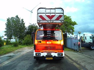 Mercedes-Benz 1928 1991 - NL TRUCK APK 02-2027 изображение 2