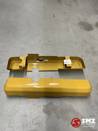 Caterpillar N/A - Operator Cabin Front Bumper Caterpillar zdjecie 1