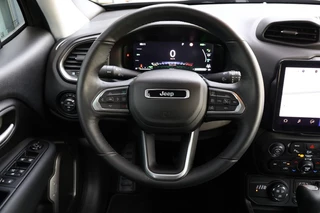 Jeep Renegade 2025 - 4XE HYBRID SUMMIT / LEDER / 18 inch / Apple Carplay изображение 11