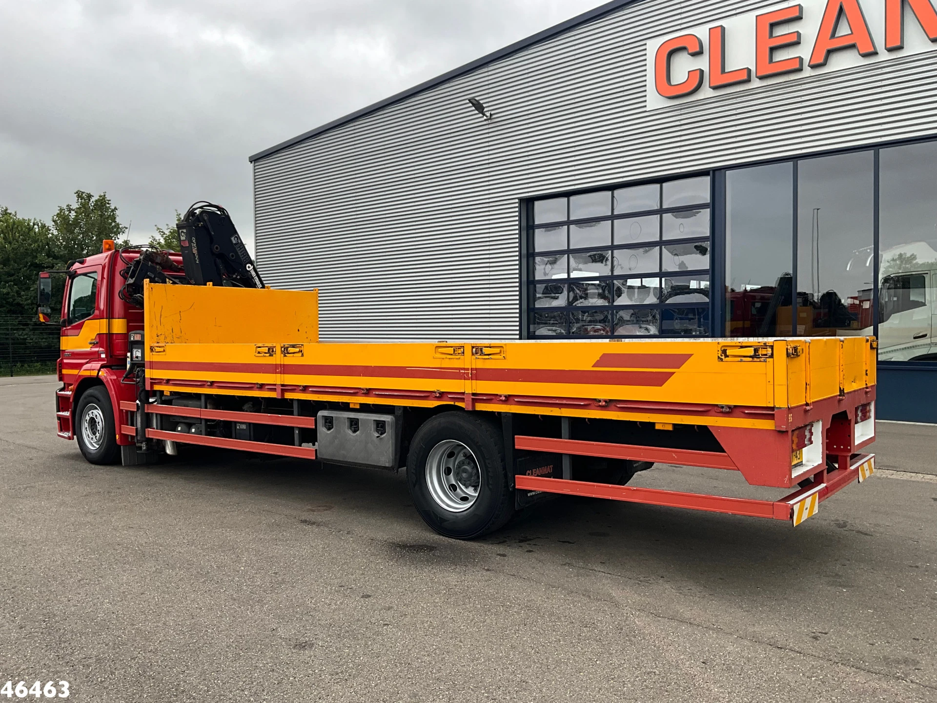 Mercedes-Benz AXOR 1824 Hiab 12 Tonmeter laadkraan 2008 Bild 5