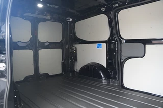 Ford Transit Custom 2026 - 320 2.0 TDCI L1H1 Trend 170pk - 2x Schuif - Camera - Stoelverwarming - Carplay - LED - Carplay zdjecie 11