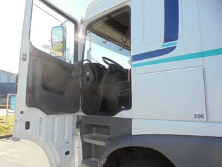 DAF XF 440 2015 - 125XDAF 106 TRACTOR HEAD IN STOCK imagen 8