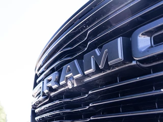 Dodge Ram 1500 2020 - 5.7 V8 4x4 Crew Cab Laramie Night image 28