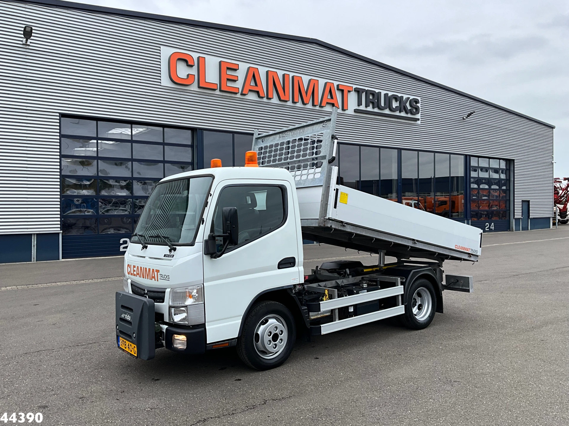 FUSO Canter 2022 - 3513 Euro 6 Kipper 2m³ afbeelding 1