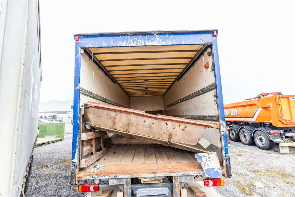 Renault 2005 - MIDLUM 220 (16t) DCI + DHOLLANDIA obrázek 7
