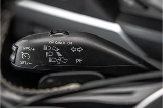Volkswagen Amarok 2019 - Aventura V6 3.0 TDI 4x4 | x-Lang | 258 PK | 5-Persoons | LED | Camera | Carplay | Cruise | Trekhaak | Airco bild 19