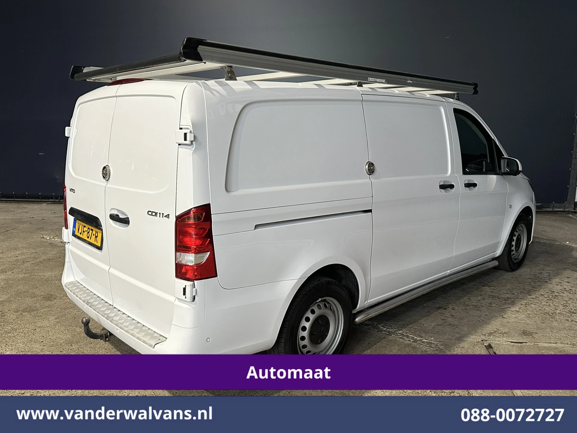 Mercedes-Benz Vito 2021 - 114 CDI 136pk 9G-Tronic Automaat L2H1 Euro6 Airco | Camera | Navigatie | Imperiaal | 2500kg Trekhaak | Apple Carplay image 12