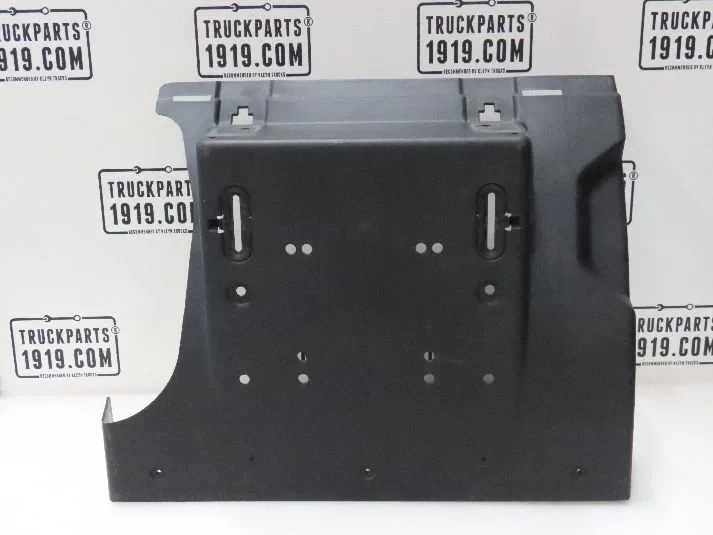 Volvo - 22087709 Spatbord obrázek 1