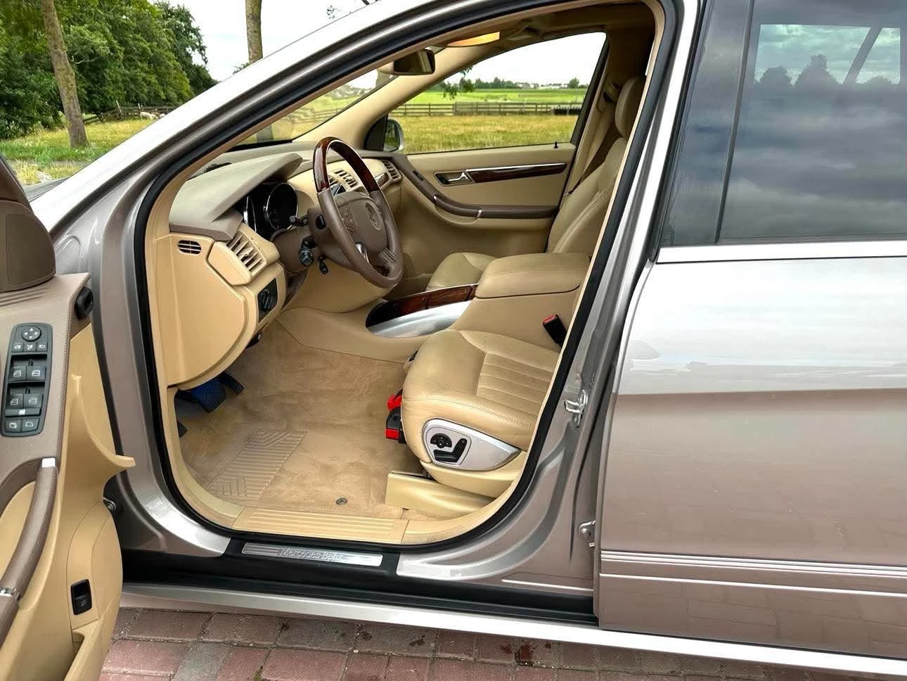 Mercedes-Benz R-Klasse 2007 - 500 Lang 4-Matic 6 PERSOONS YOUNGTIMER 5.5BENZ. 388 PK afbeelding 21