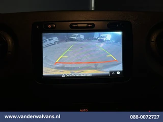 Opel Movano 2018 - 2.3 CDTI 146pk L2H2 Euro6 Airco | Camera | Omvormer | Imperiaal | Navigatie afbeelding 3 miniatuur