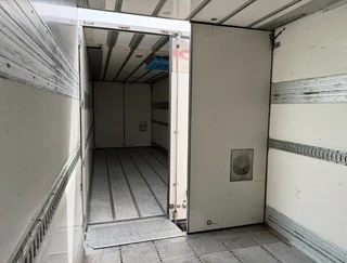 MAN TGX 2018 - 26.500 FULL AIR ONLY 698.000 KM SMART TACHO 2 ISOLATED BOXES DOUBLE DOORS COOLING HOLLAND-COMBI obrazek 14