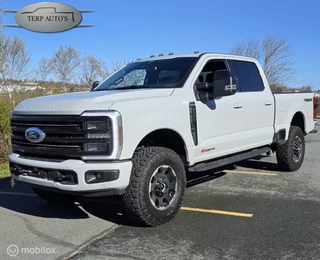 Ford F-250 2026 - USA 6.7 V8 Platinum Tremor image 1