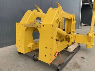 Komatsu N/A 2026 - D85 zdjecie 4