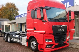 MAN TGX 2022 - 26.510 6x2 Intarder. Volledige luchtvering изображение 16