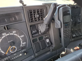 Scania R 2000 - R164-480 V8 / RETARDER / DOUBLE TANK / AIRCO / AUTOMATIC / EURO-3 / 2000 obrazek 19