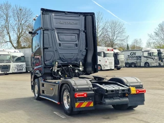 Mercedes-Benz Actros 2024 - 1863 Bigspace 4x2 - Retarder - Mirror cams - Leather - Alloy wheels - Driver Extent+ obrazek 5