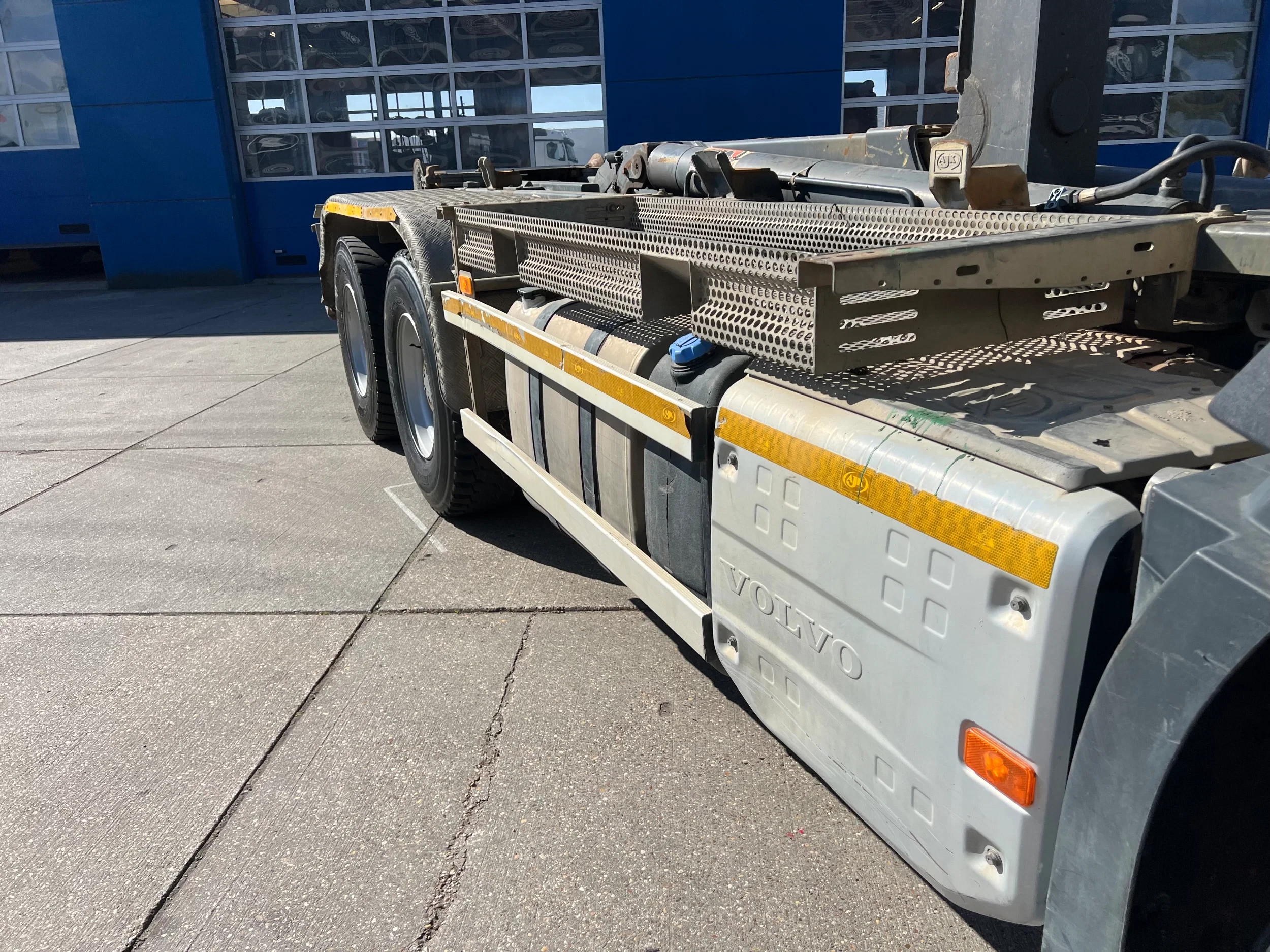 Volvo FM 420 2019 - / 6x4 / Hookarm 20T / Hub Reduction / Steel Suspension изображение 7