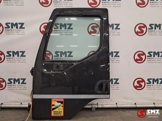 Renault 2022 - Occ deur links Renault afbeelding 1 miniatuur
