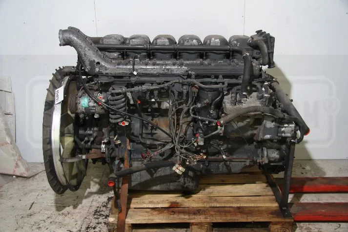 Scania - 956458KM Motor DC12-14 420pk Euro3 afbeelding 1
