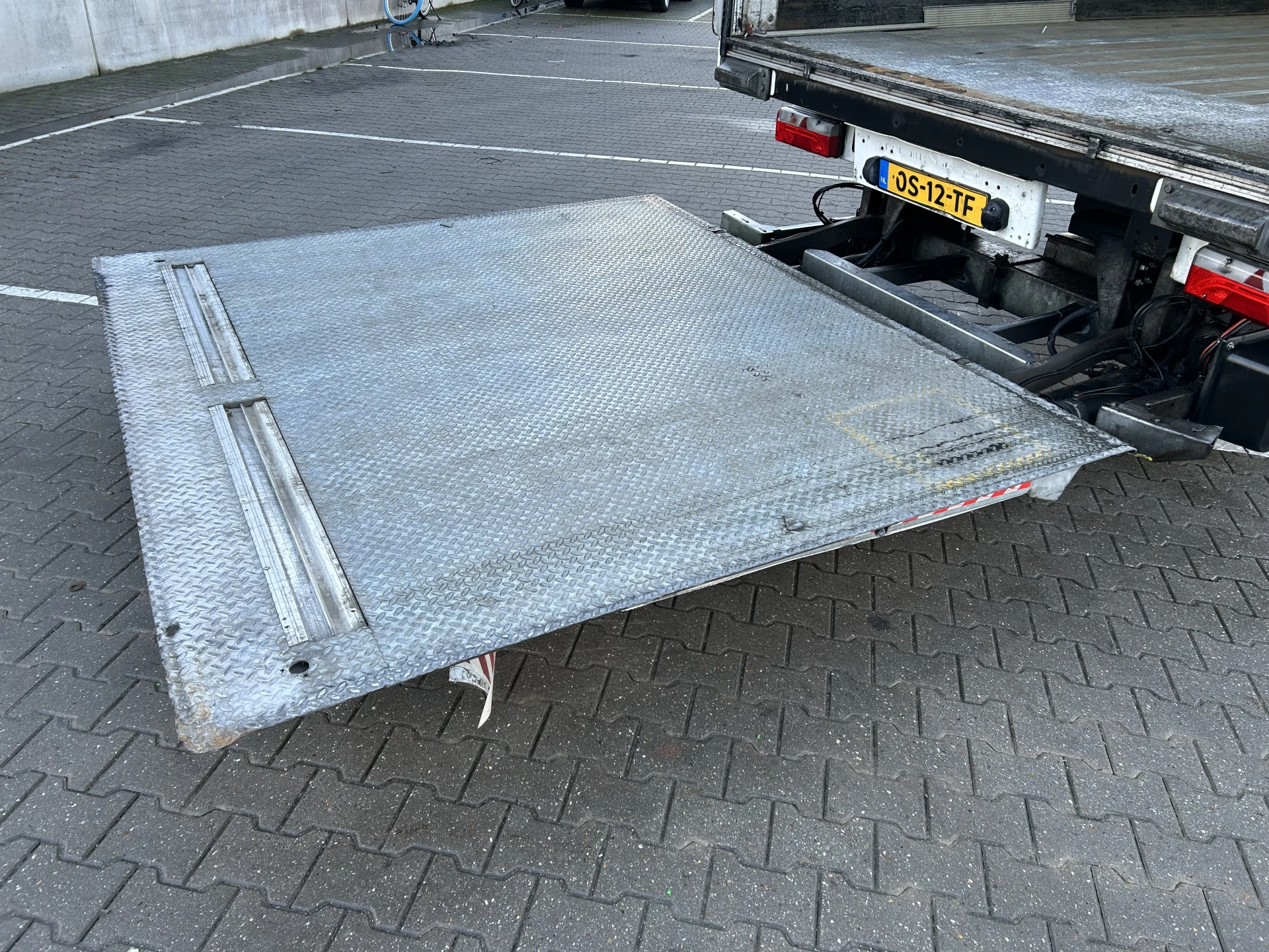 Kässbohrer Maxima XJ2 2021 - / Box / Laadklep 2500 kg afbeelding 5