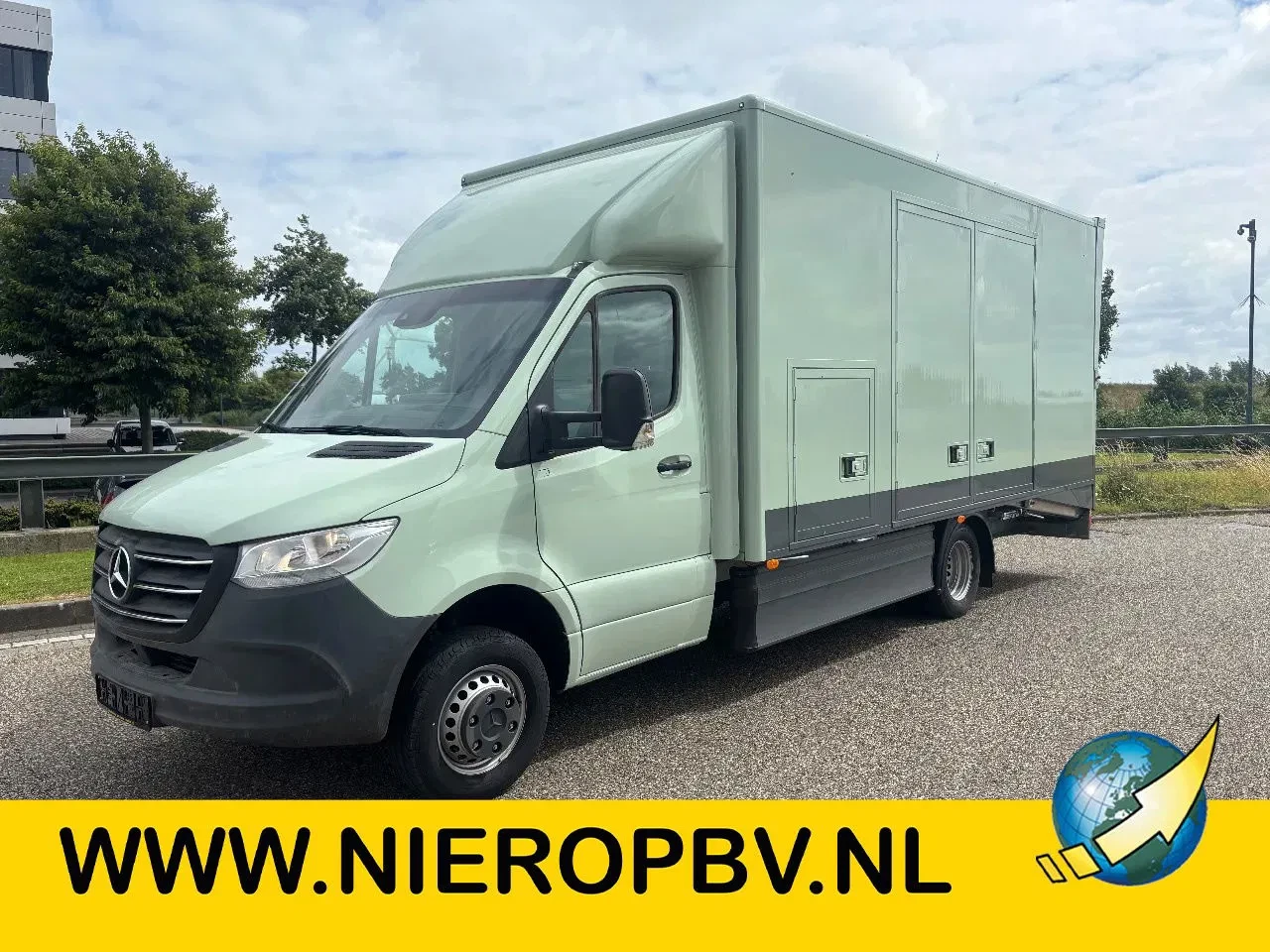 Mercedes-Benz Sprinter 2022 - 516CDI Auto/Machine Transport Oprijwagen Automaat Airco Navi Cruisecontrol 9000km afbeelding 1