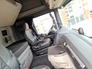 Scania R 2023 - R590 V8 NGS Highline 4x2 - BDF - 4.75 WB - Retarder - Full air - Leather - Low KM imagem 24