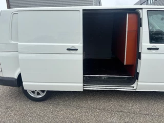 Volkswagen Transporter 2017 - 2.0TDI L2H1 Airco Navi Cruisecontrol Trekhaak EURO 6 afbeelding 8
