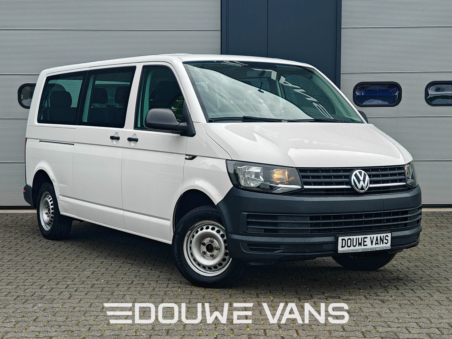 Volkswagen Transporter 2017 - T6 L2 9 Persoons Airco Kombi Bluetooth afbeelding 1