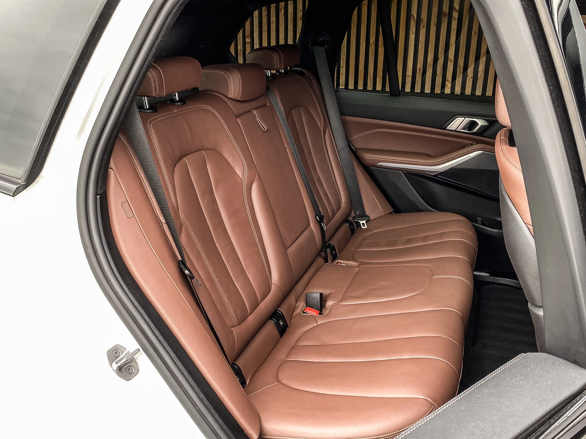 BMW X5 2022 - xDrive45e 394PK Automaat High Executive M-Sport afbeelding 16