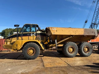 Cat 2003 - 725 te koop