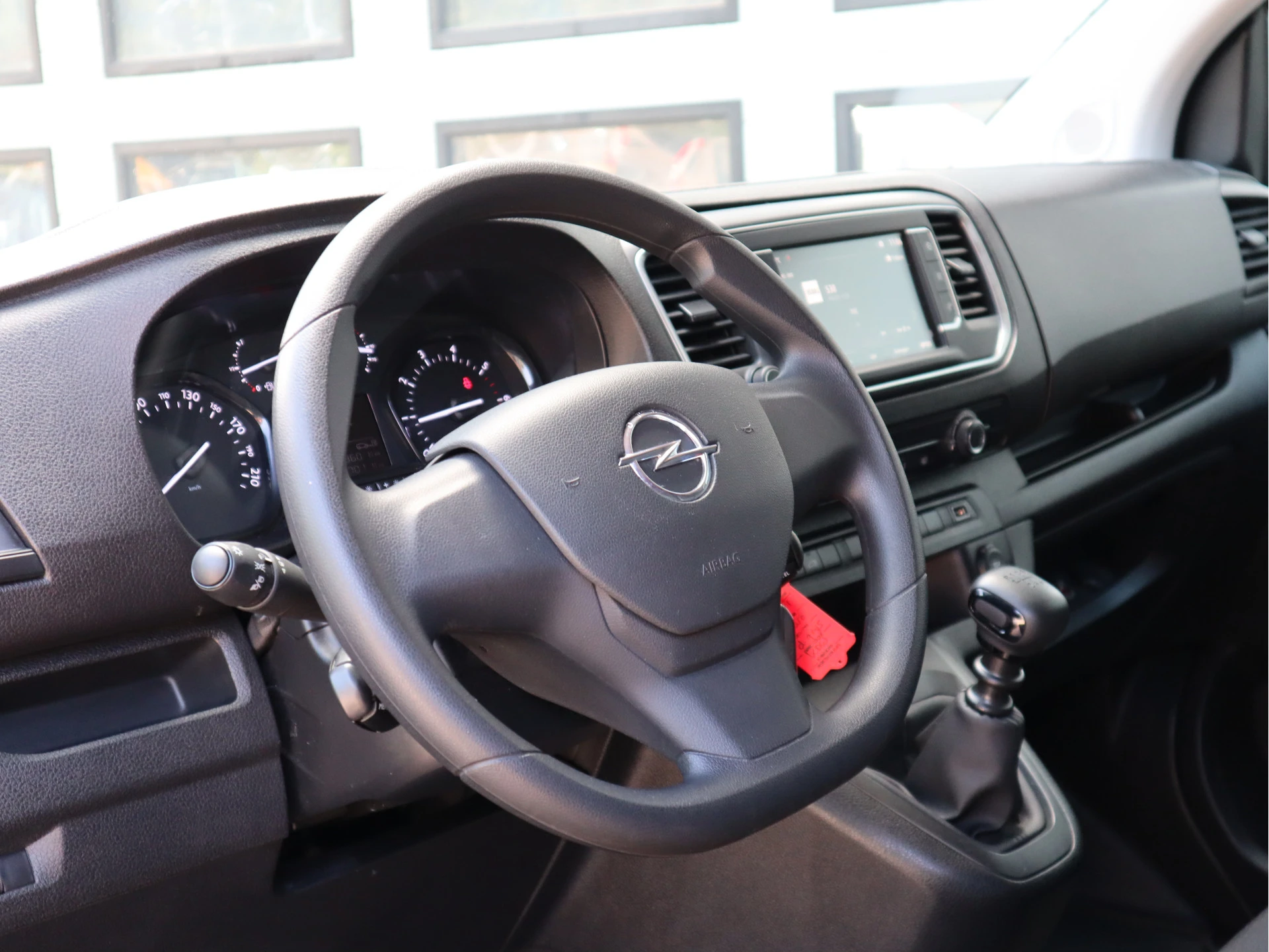 Opel Vivaro 2023 - 1.5 BlueHDi 102pk Euro 6 - Extra Lang L3 - Trekhaak - Camera image 10