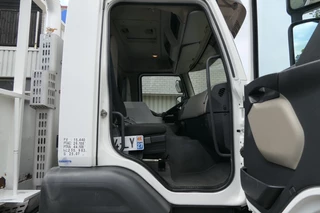 Renault Kerax 2008 - | PALFINGER PK 18500 + Remote control | Retarder | 417859Km | 2008 | 6X4 | Full spring suspension | Manual gearbox | Euro4 | French Truck obrazek 40