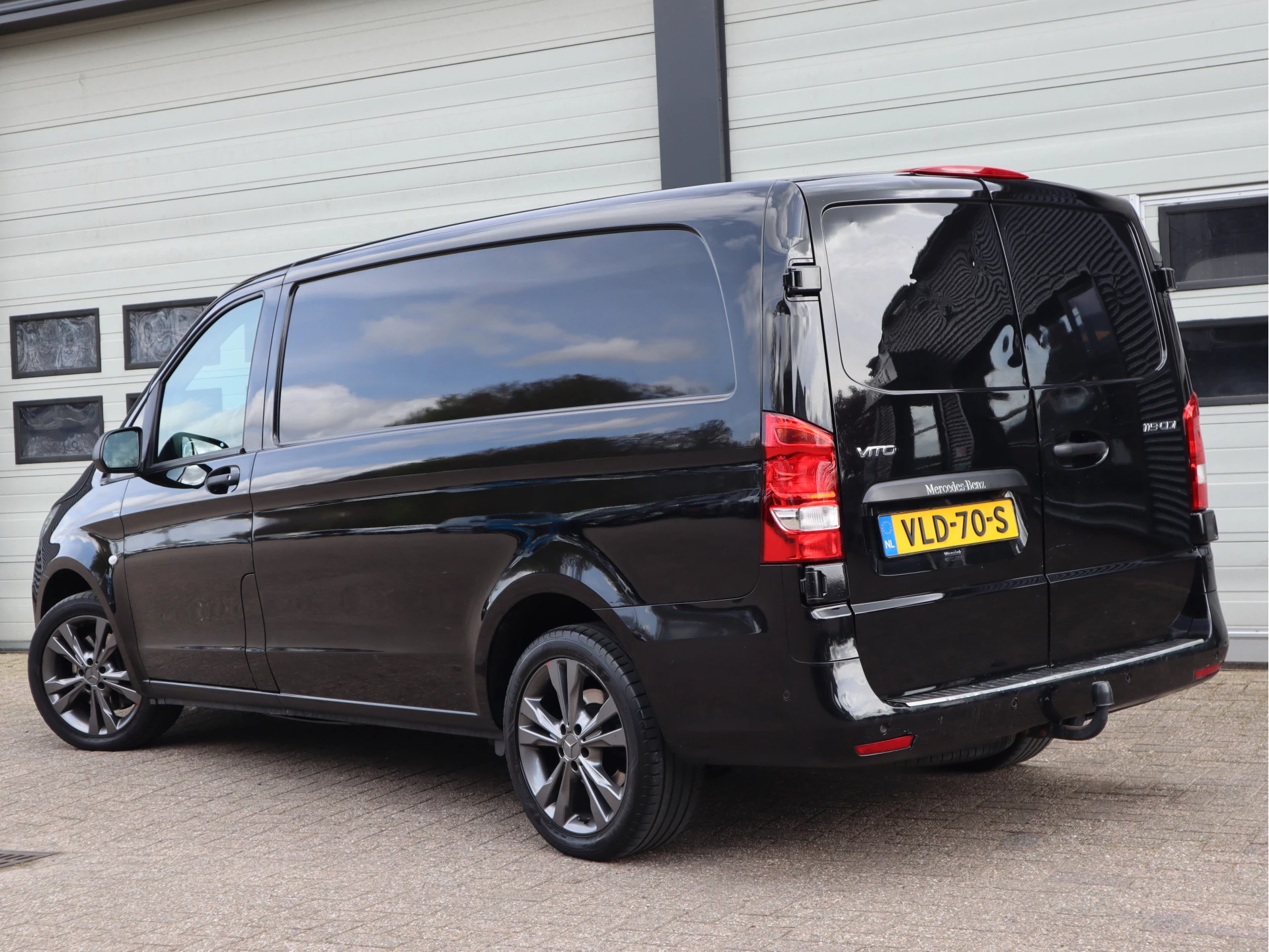 Mercedes-Benz Vito 2019 - 119 CDI Automaat Euro 6 - Lang L2 - Trekhaak - LED - Camera image 3