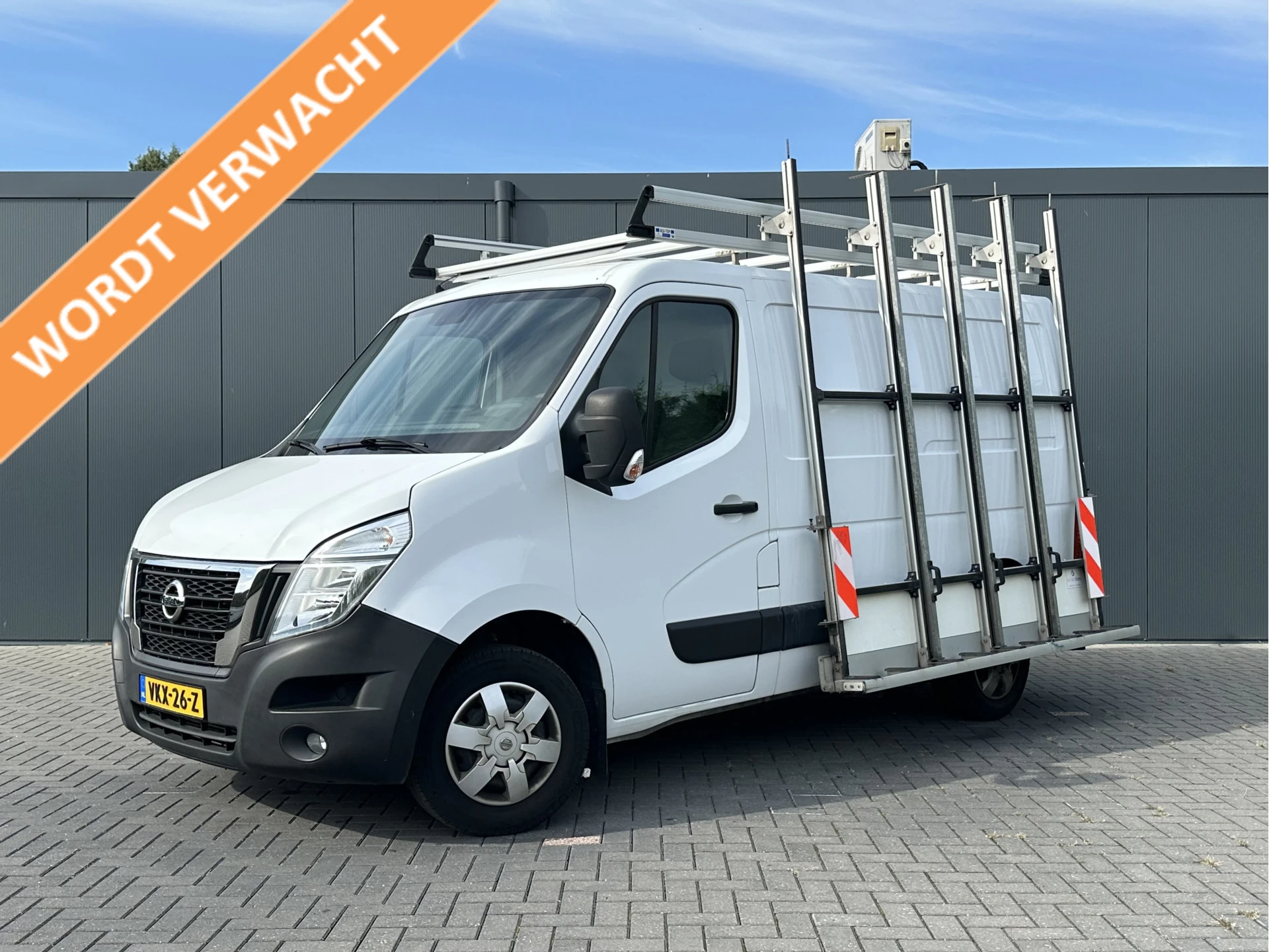 Nissan NV400 2021 - 2.3 dCi 136 PK / GLASRESTEEL / WORDT VERWACHT / L1H1 / IMPERIAAL / TREKHAAK / CAMERA / ECC / CRUISE afbeelding 1