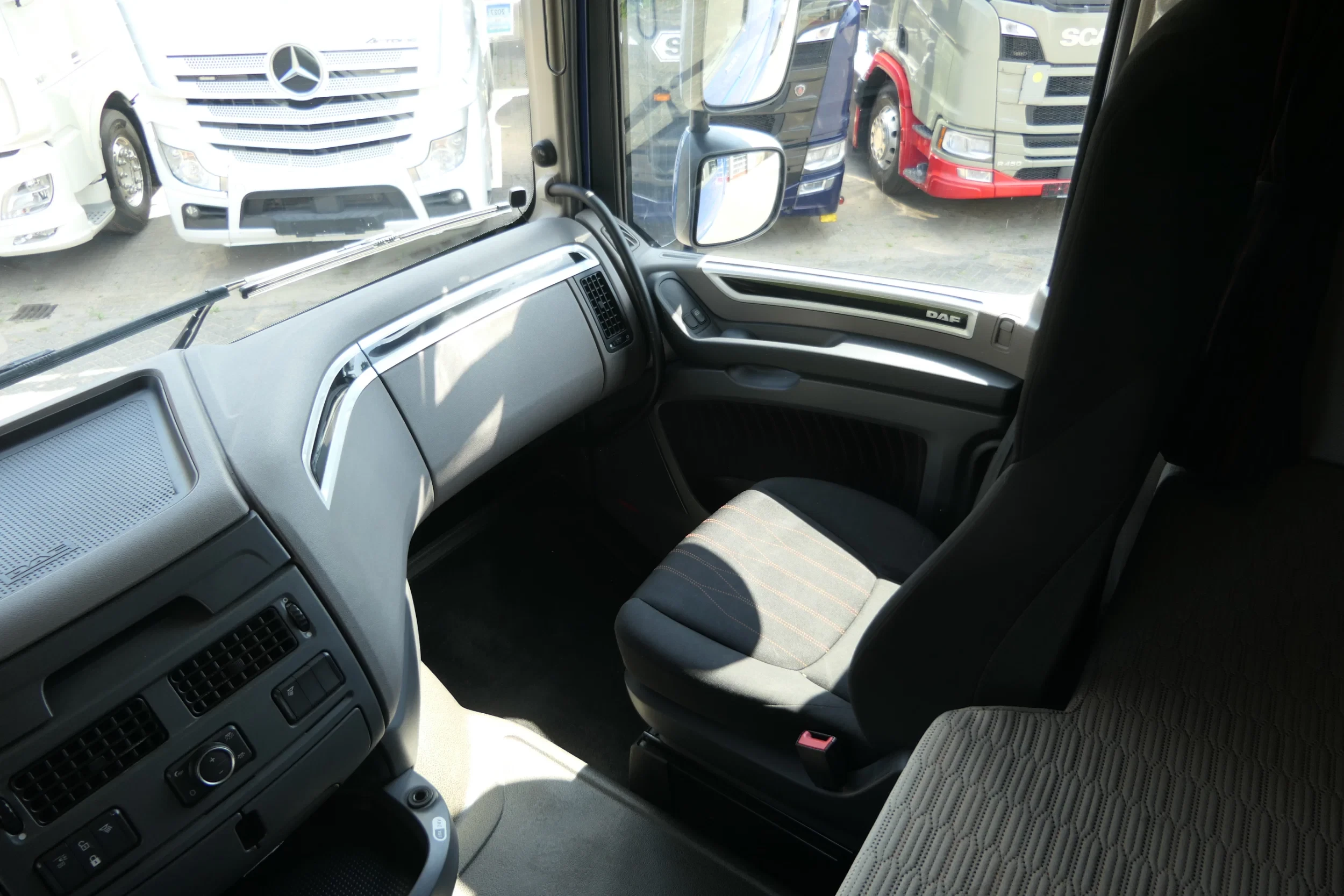 DAF XF480 2020 - | Intarder | 2 Tanks | 517050Km | 2020 | Smart Tacho 2 | Steel-Air | Stand Klima | Euro6-D | TUV/MOT/APK 02-2027 | Belgium Truck afbeelding 34